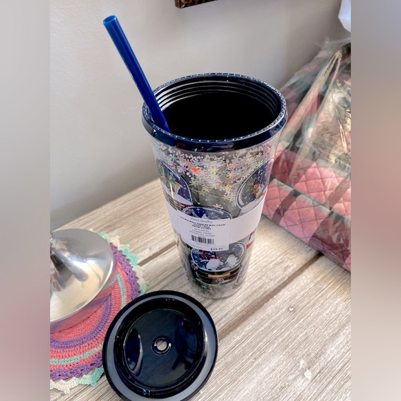 Vera Bradley Double Wall Tumbler with Straw in Acrylic/Melamine ✨ Snow Globes - Picture 6 of 9